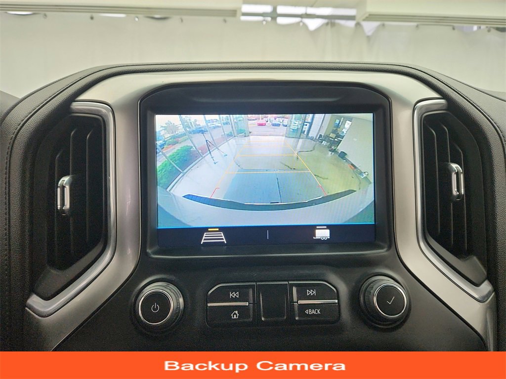 Used 2022 Chevrolet Silverado 2500 LT w/ Convenience Package image 14