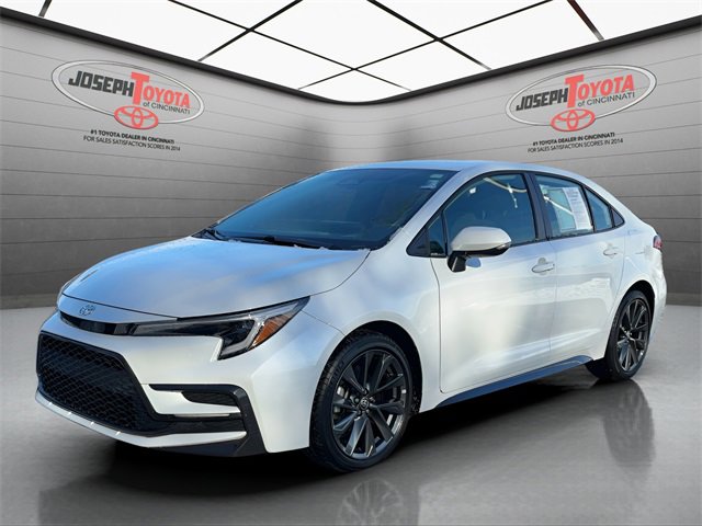 Certified 2025 Toyota Corolla SE image 9