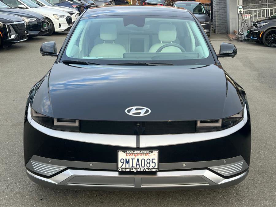 Used 2024 Hyundai Ioniq 5 Limited image 2