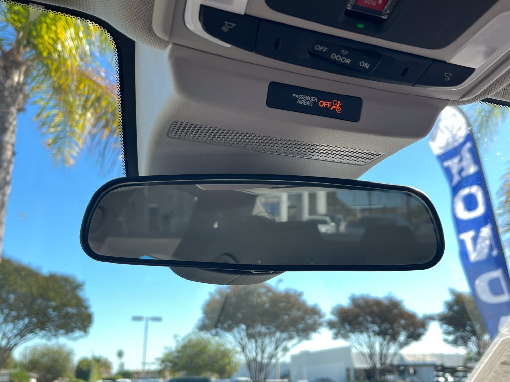 Used 2025 Honda Accord LX image 15