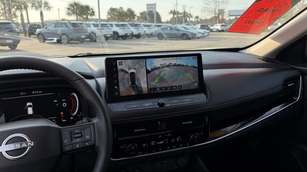 Certified 2025 Nissan Rogue SL w/ Tech Package image 22