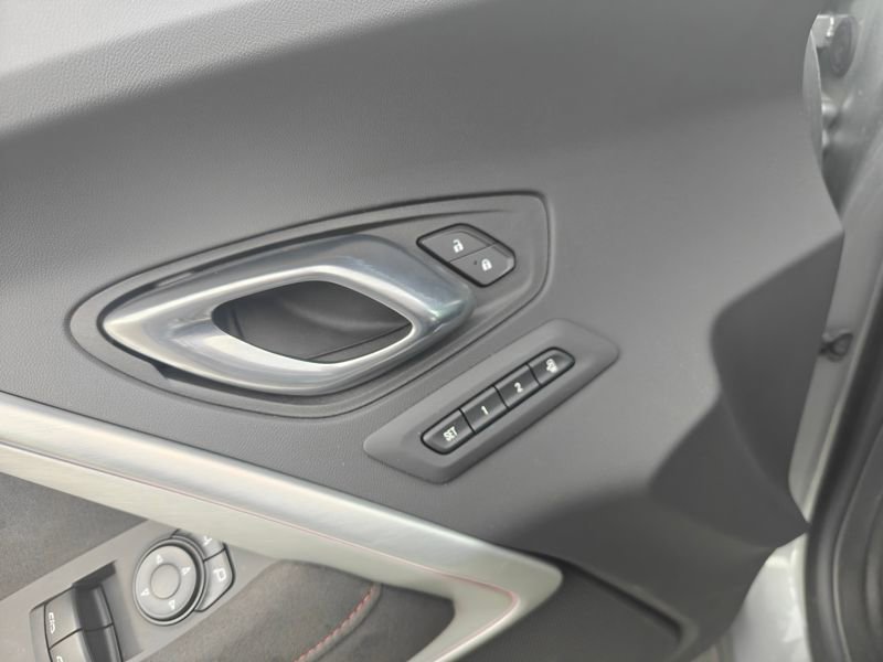 Certified 2023 Chevrolet Camaro ZL1 image 31