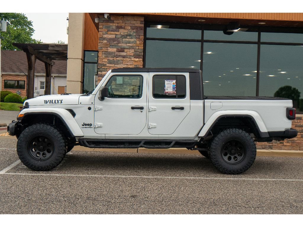 Used 2021 Jeep Gladiator Sport AWD/4WD image 6