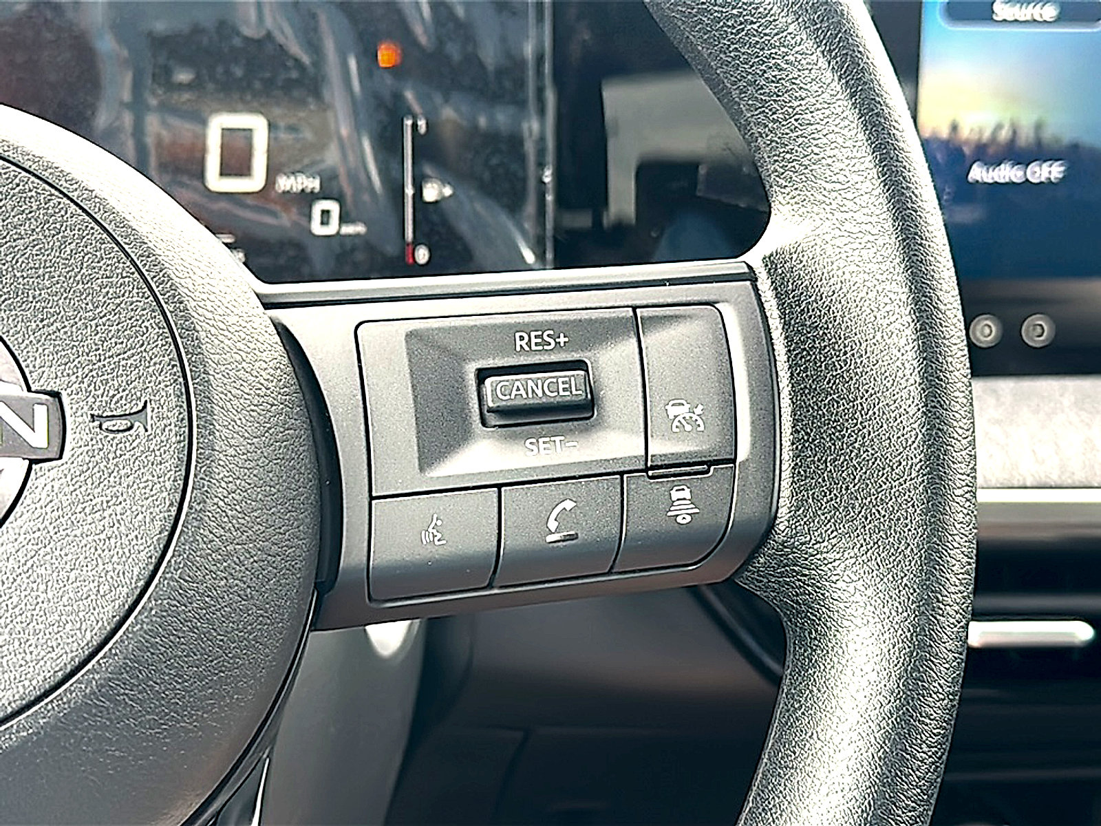 New 2026 Nissan Kicks SV image 18