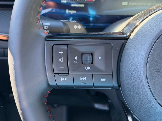New 2026 Nissan Kicks SR FWD image 12