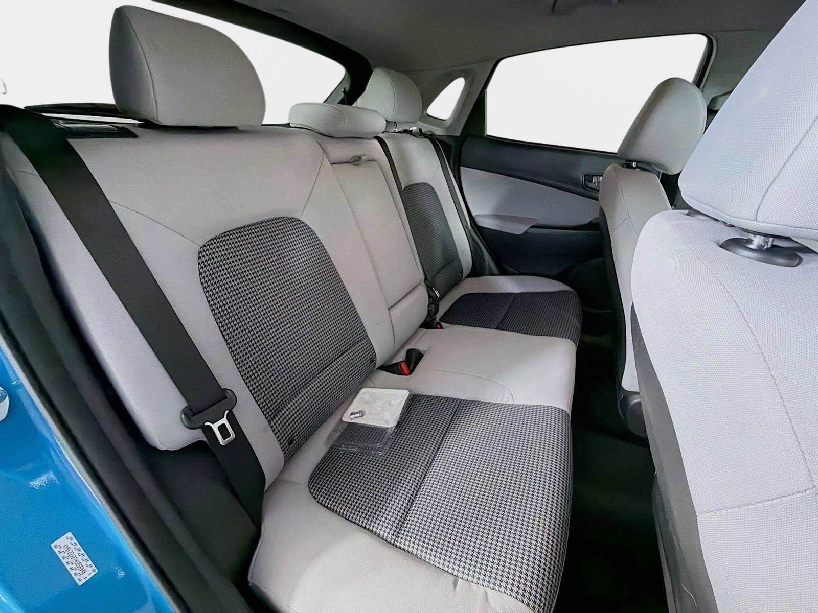 Used 2022 Hyundai Kona SE w/ Cargo Package image 24