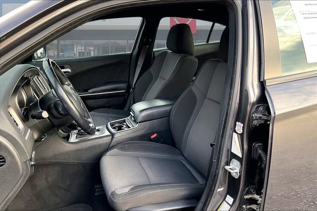 Used 2022 Dodge Charger SXT image 18