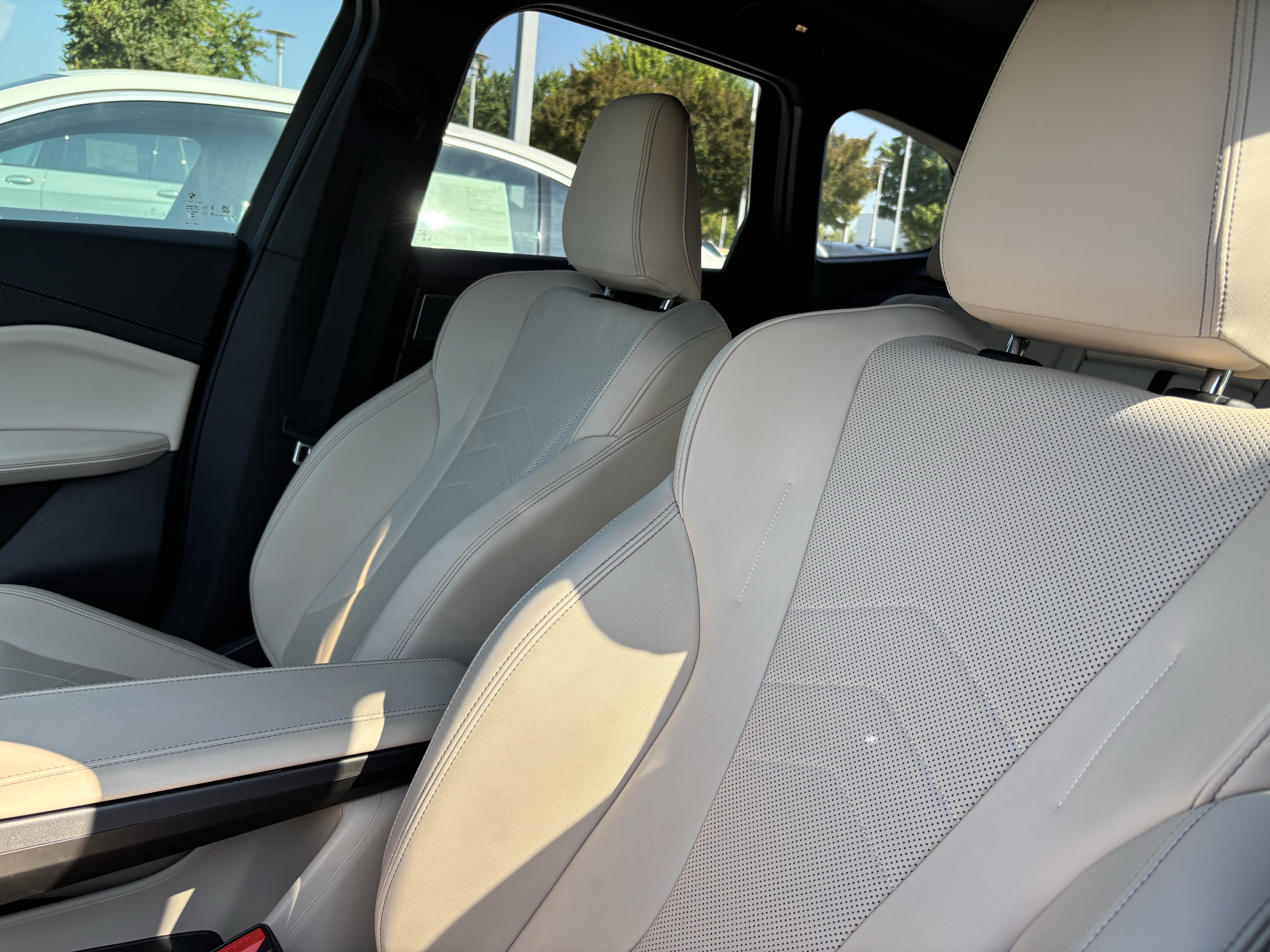 Certified 2023 BMW X1 xDrive28i w/ Premium Package AWD/4WD image 17