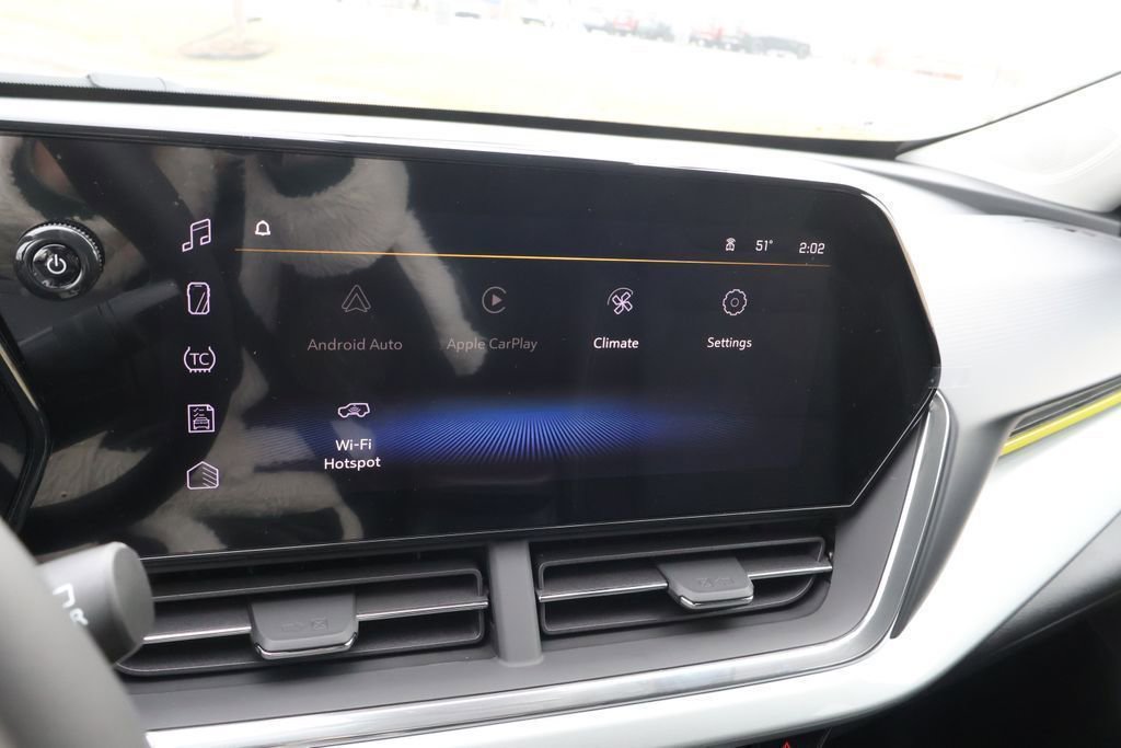 New 2026 Chevrolet Trax LT w/ Driver Confidence Package FWD image 25
