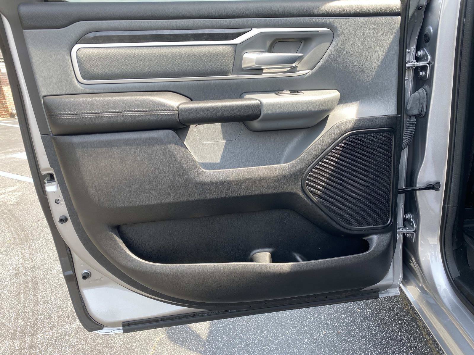 Used 2023 RAM 1500 Big Horn AWD/4WD image 19