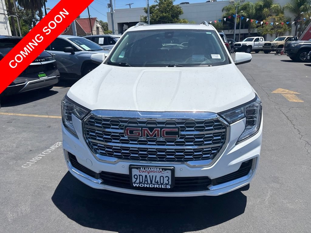 Used 2022 GMC Terrain Denali AWD/4WD image 9