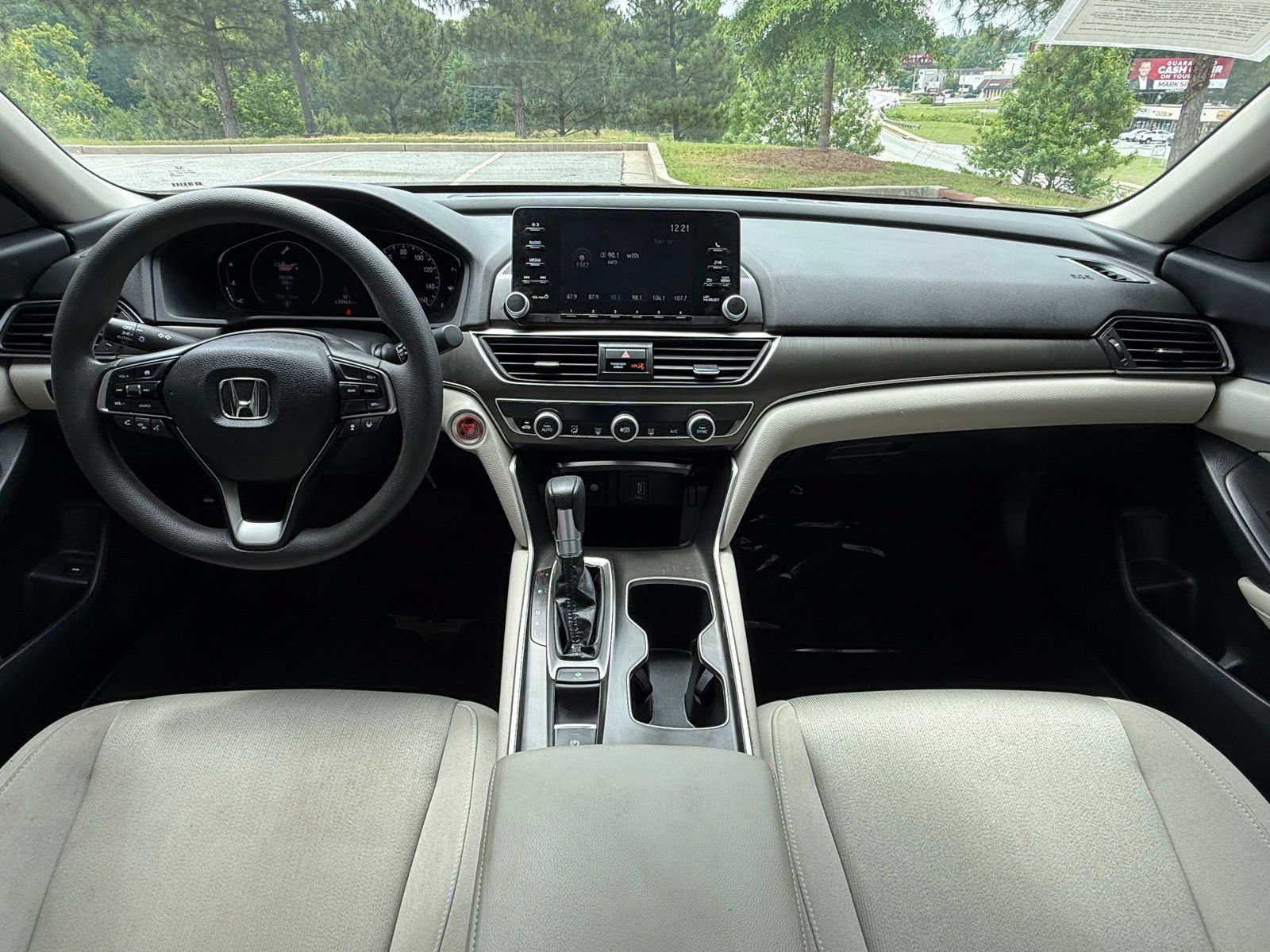 Used 2018 Honda Accord LX image 23