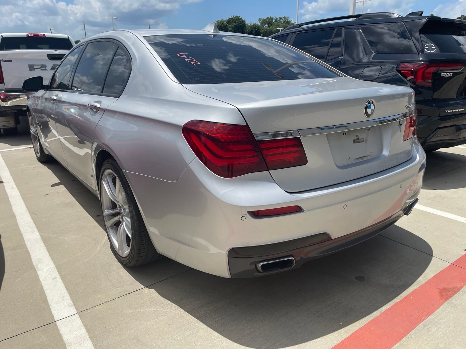 Used 2015 BMW 750Li RWD image 5