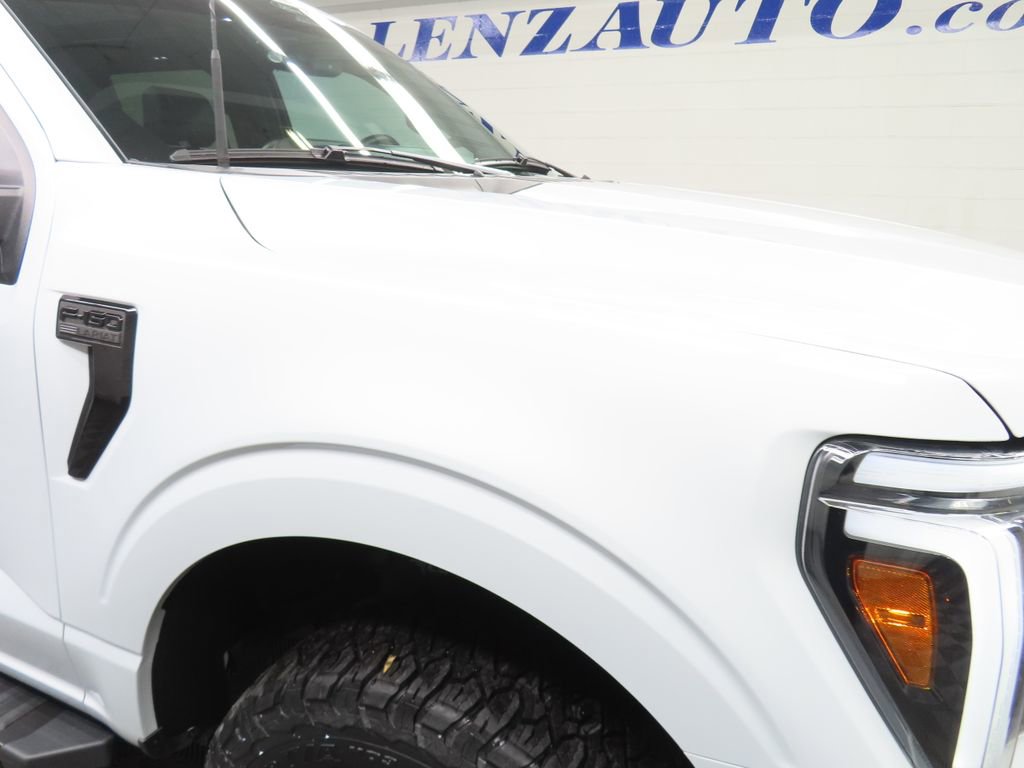 Used 2025 Ford F150 Lariat AWD/4WD image 29