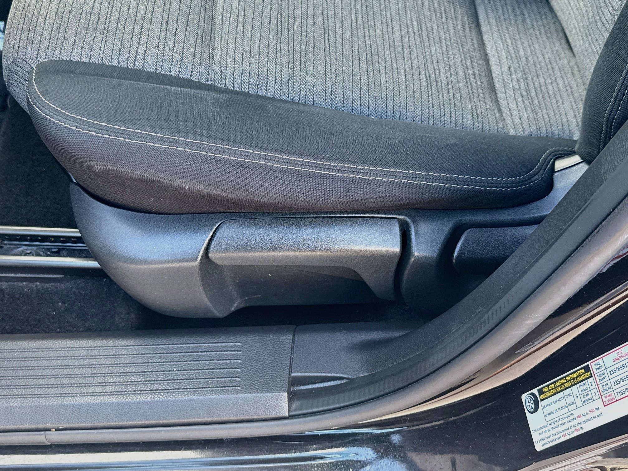 Used 2021 Nissan Rogue S FWD image 16