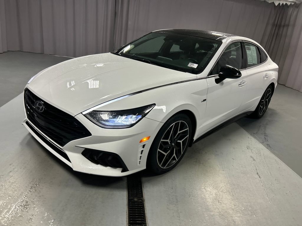Used 2023 Hyundai Sonata N Line image 3