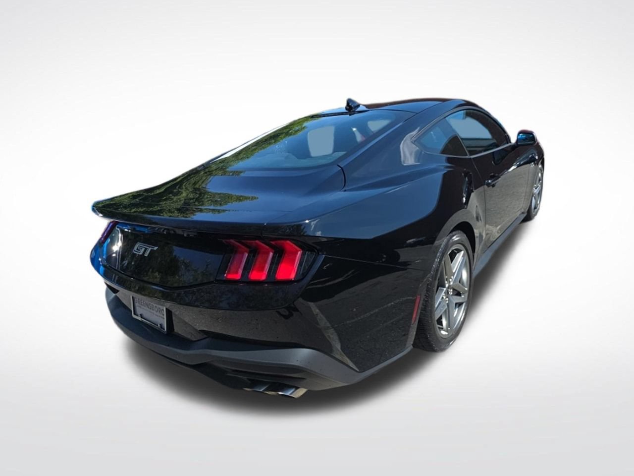 Used 2025 Ford Mustang GT RWD image 4