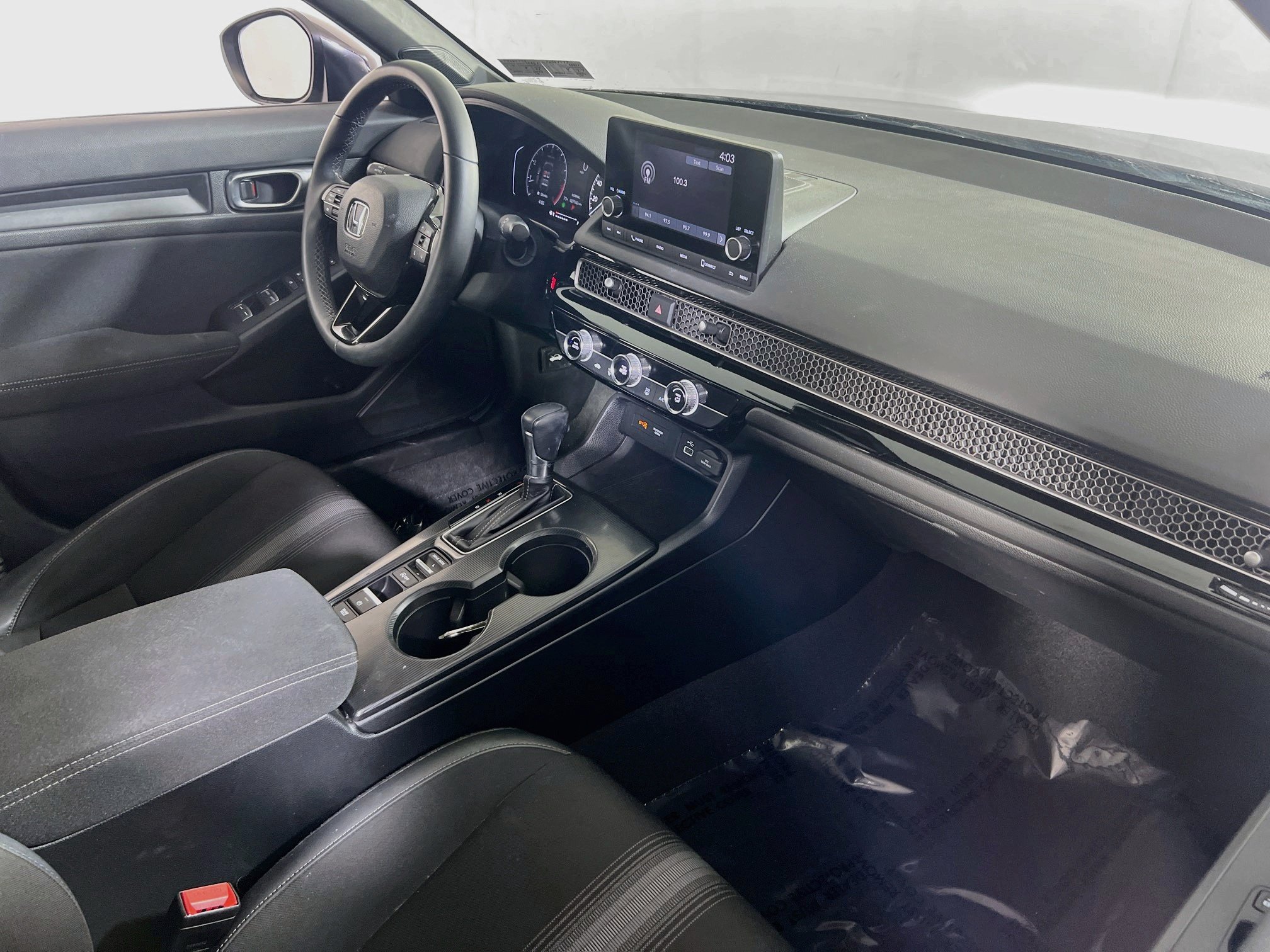 Used 2023 Honda Civic Sport image 26