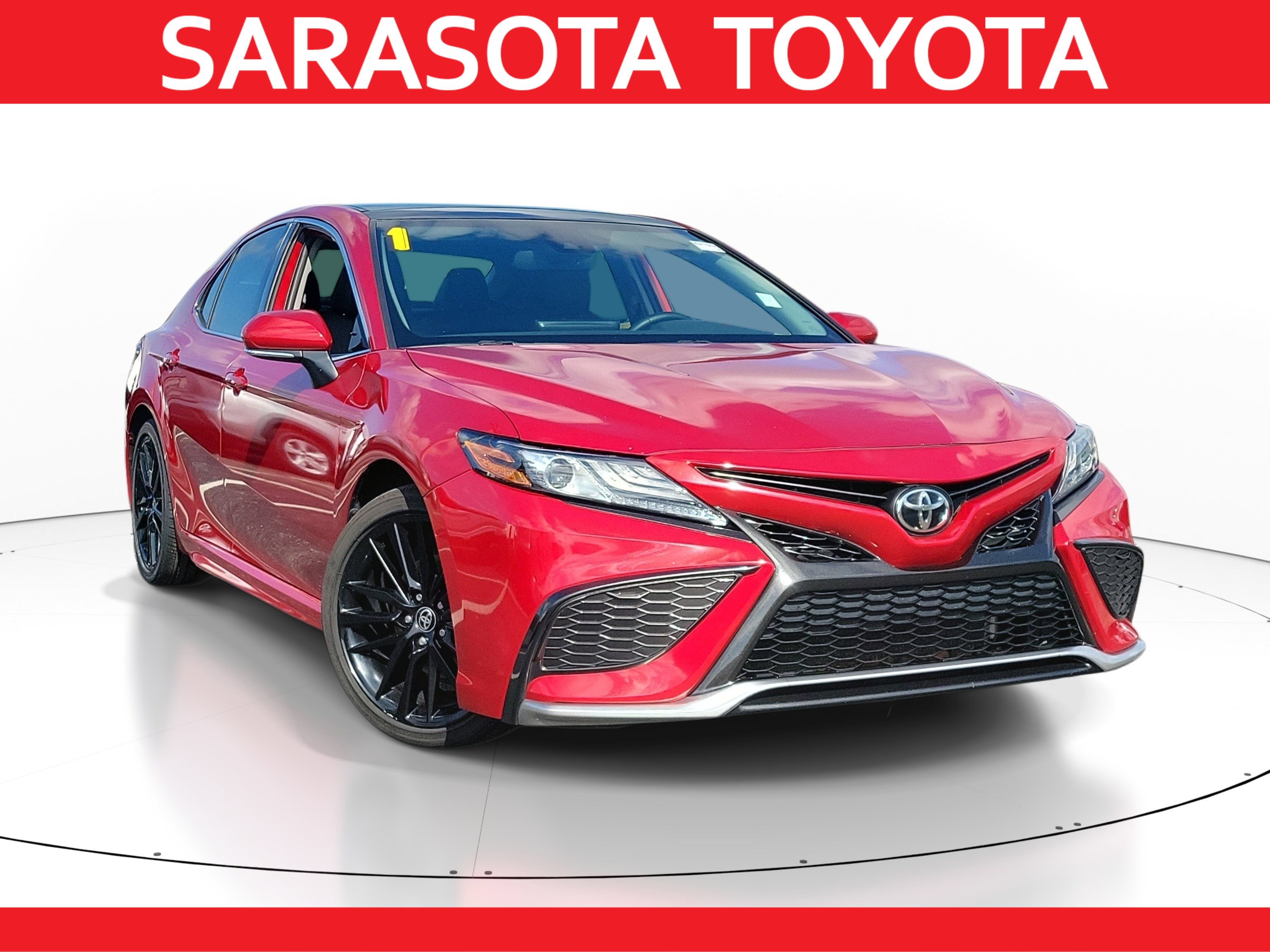 Used 2021 Toyota Camry XSE FWD image 1
