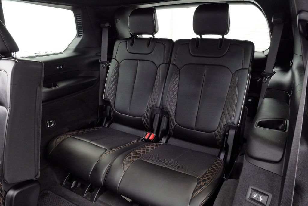 Used 2021 Jeep Grand Cherokee L Summit w/ Luxury Tech Group V AWD/4WD image 22