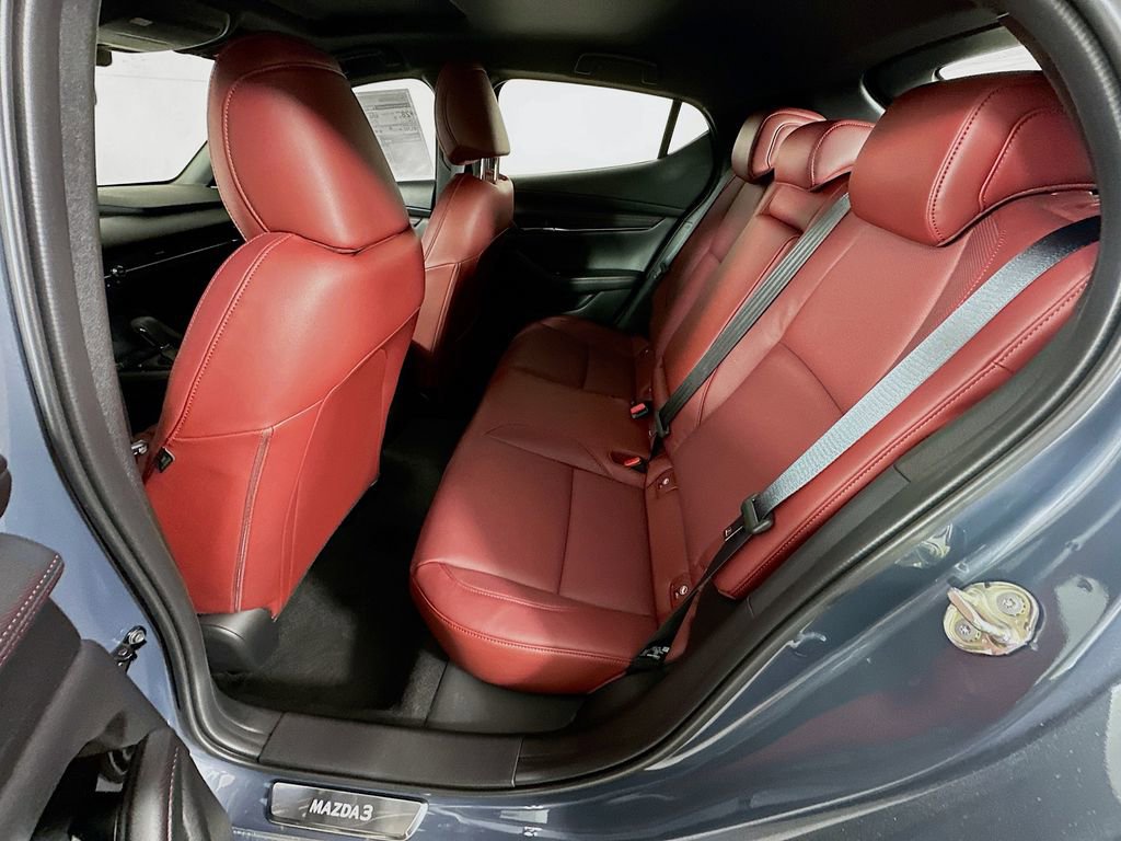 New 2026 MAZDA MAZDA3 Carbon image 31