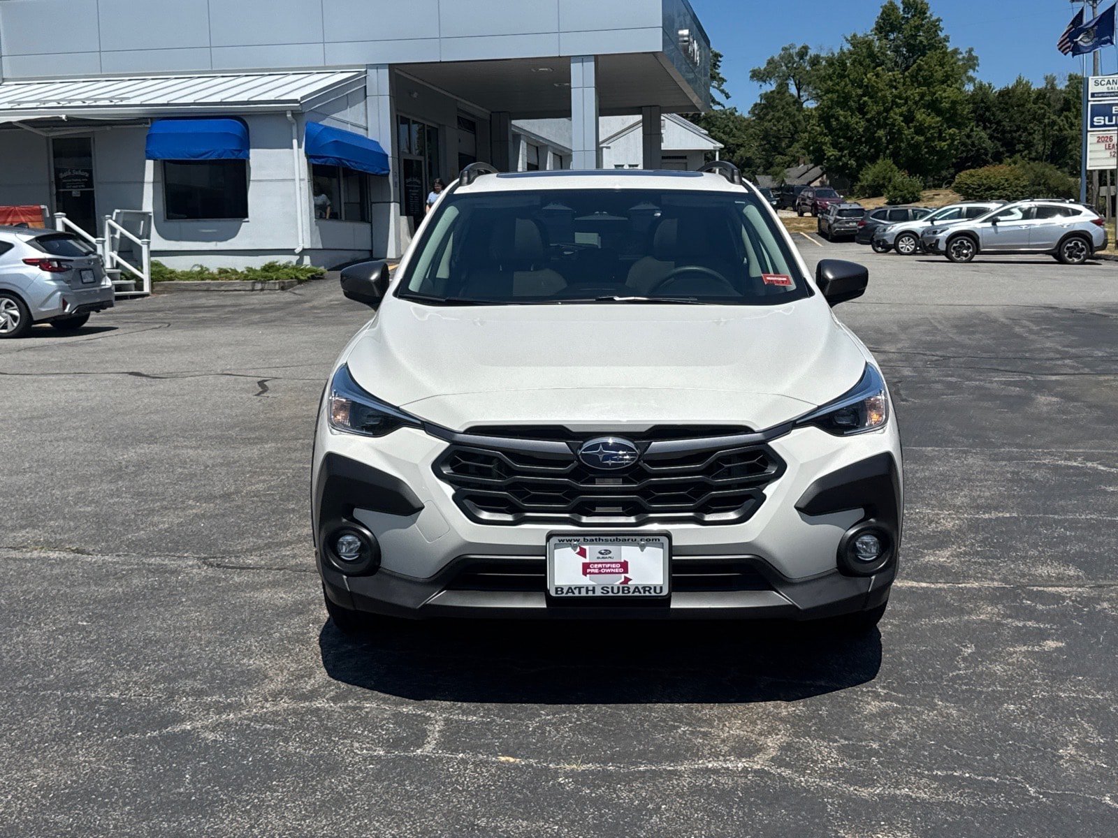 Used 2024 Subaru Crosstrek 2.0i Premium AWD/4WD image 2