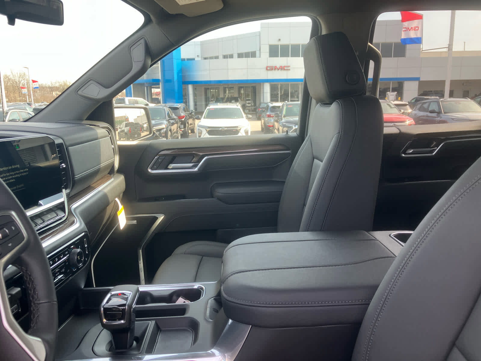 New 2026 Chevrolet Silverado 1500 RST w/ All Star Edition Plus image 10