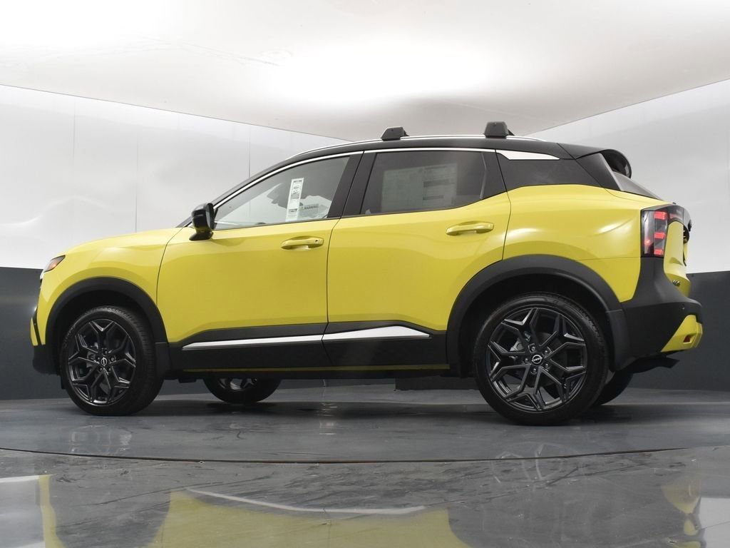 New 2025 Nissan Kicks SR AWD/4WD image 40