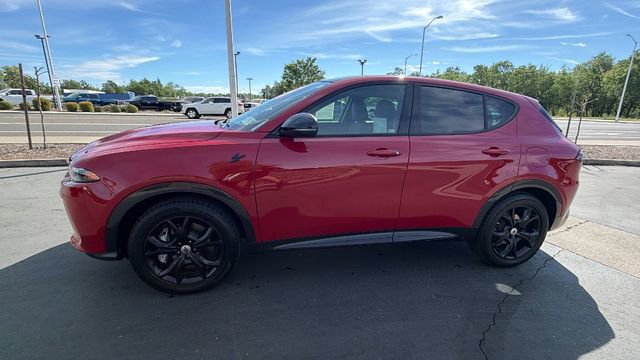 Used 2024 Dodge Hornet R/T Plus w/ R/T Blacktop Package image 8