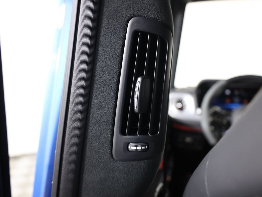 Used 2025 Mercedes-Benz G 63 AMG 4MATIC image 53