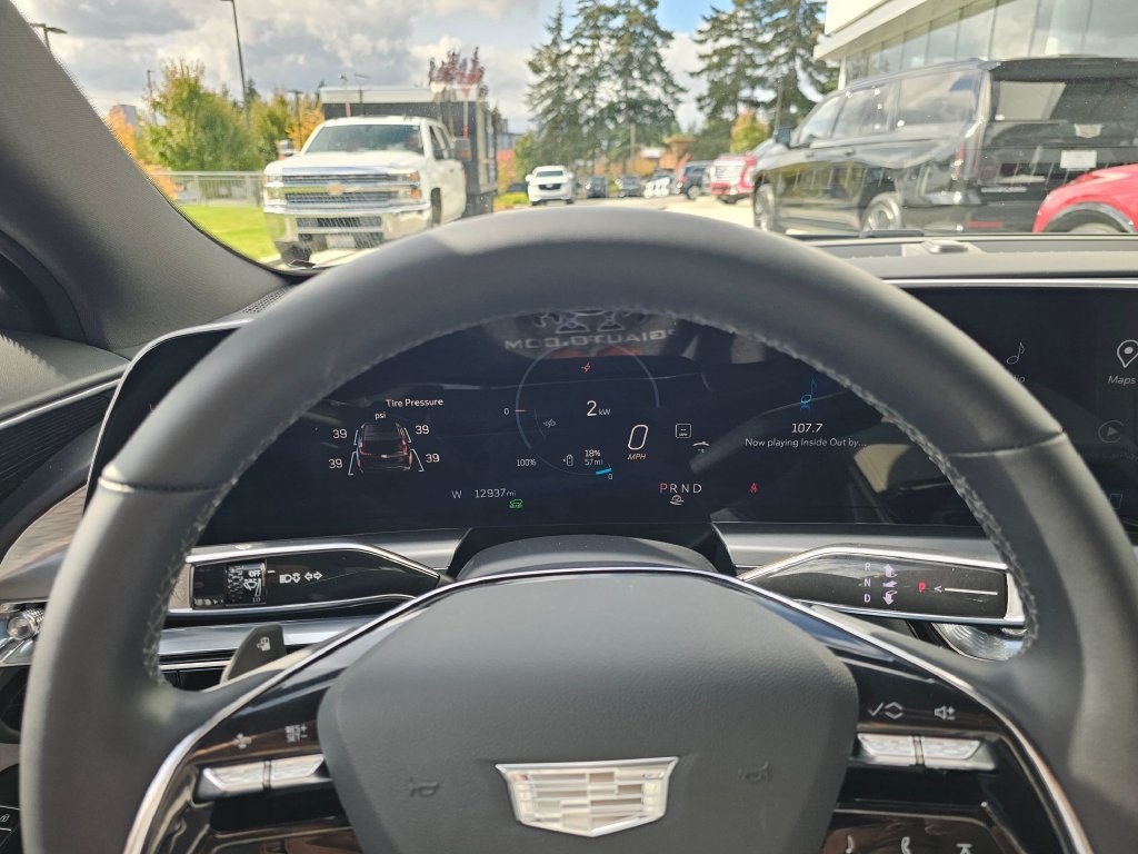 Certified 2024 Cadillac Lyriq Luxury w/ LPO, Floor Liner Package AWD/4WD image 28