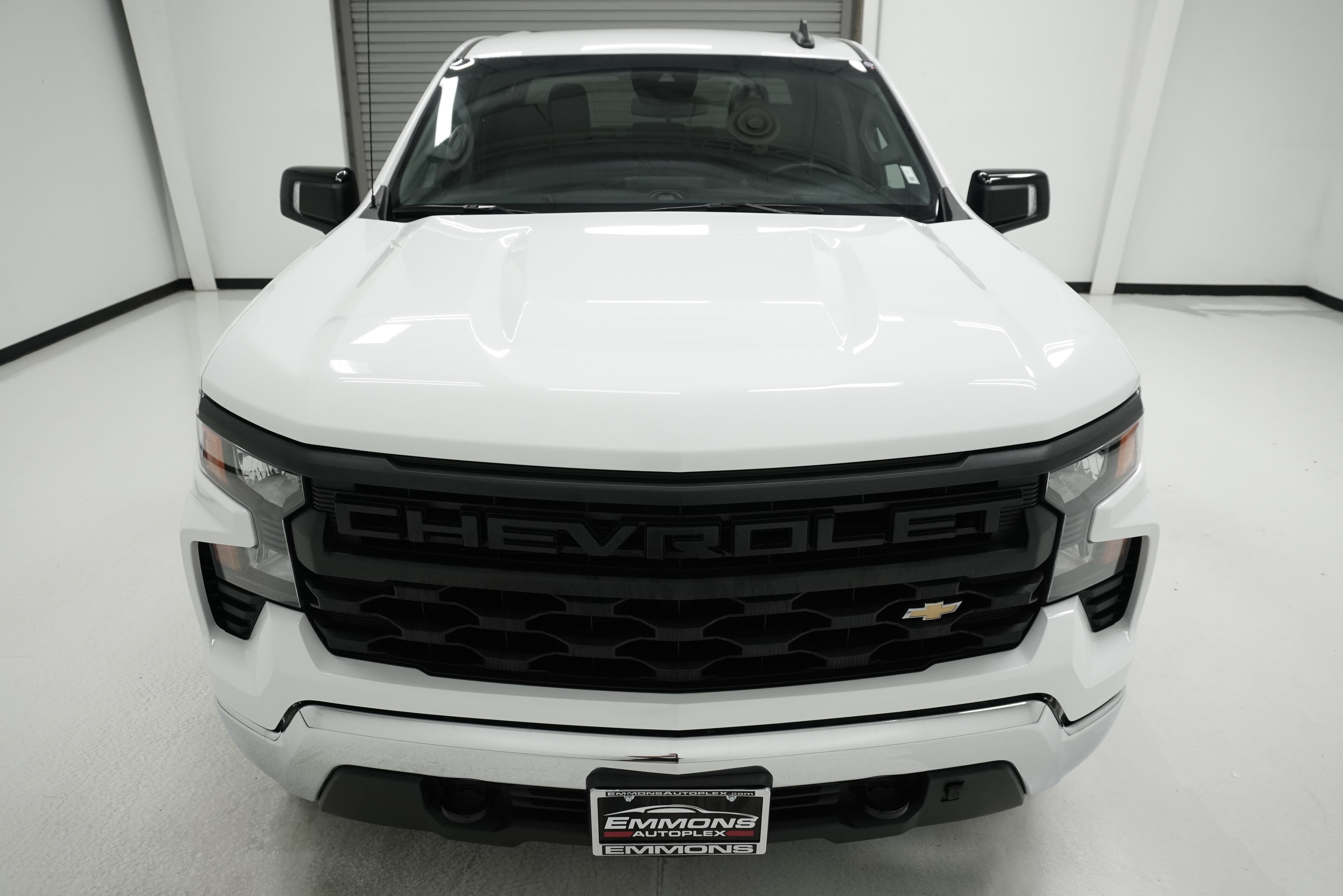 Used 2023 Chevrolet Silverado 1500 W/T w/ WT Safety Package AWD/4WD image 2