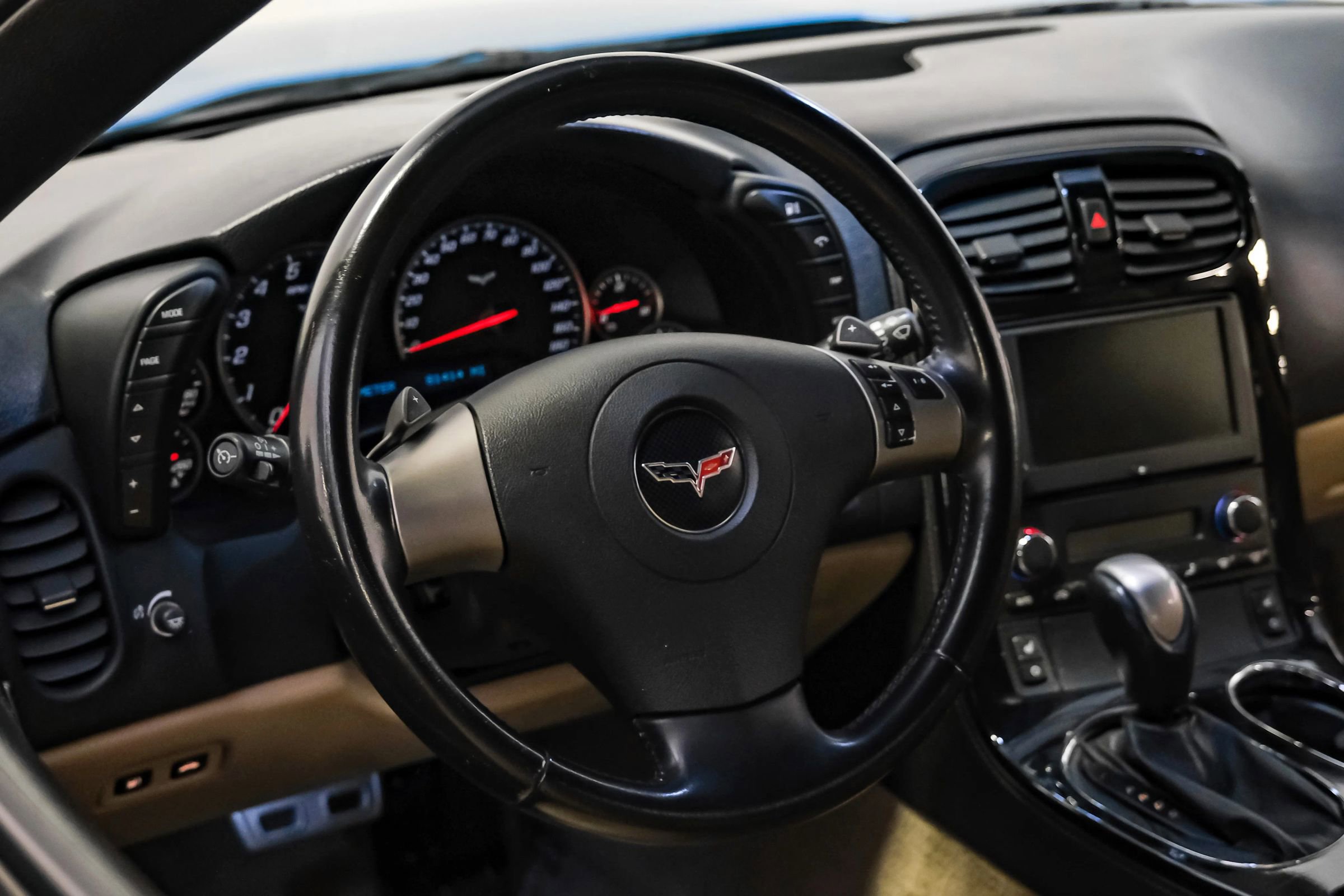 Used 2008 Chevrolet Corvette Coupe 2D w/ Preferred Equipment Group image 8