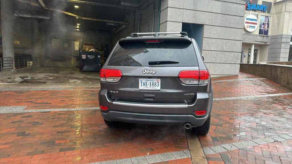 Used 2019 Jeep Grand Cherokee Limited image 4