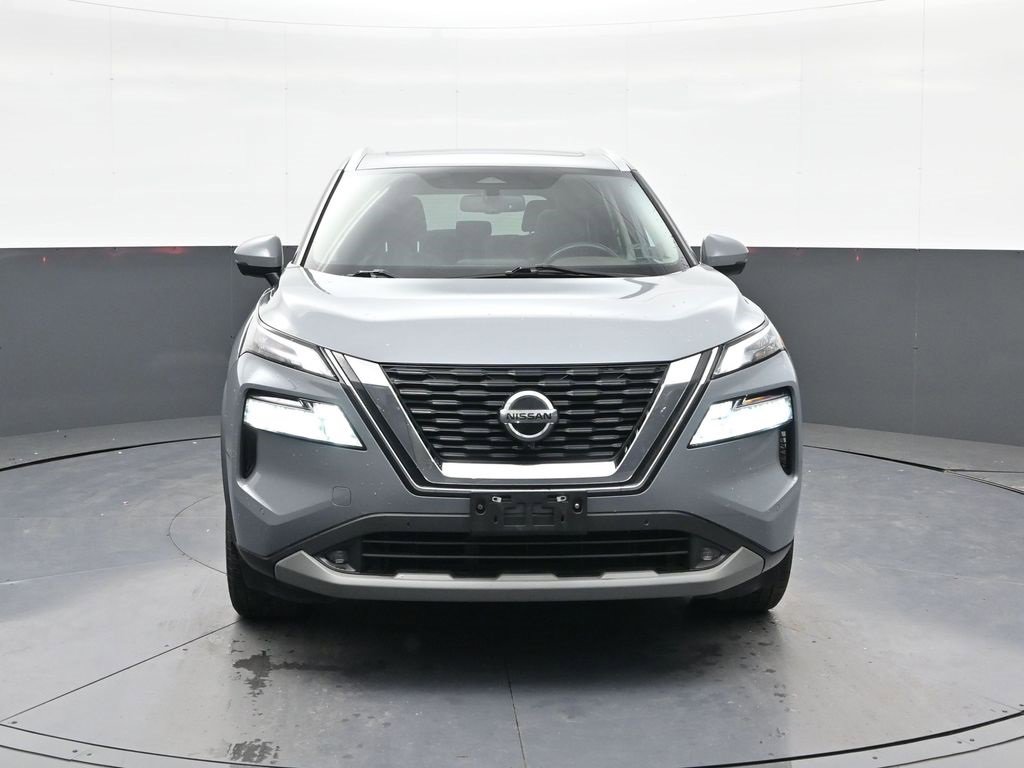 Used 2021 Nissan Rogue SL w/ Premium Package image 2