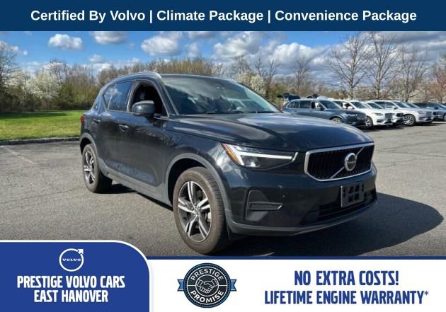 Certified 2023 Volvo XC40 B5 Core w/ Convenience Package AWD/4WD image 1