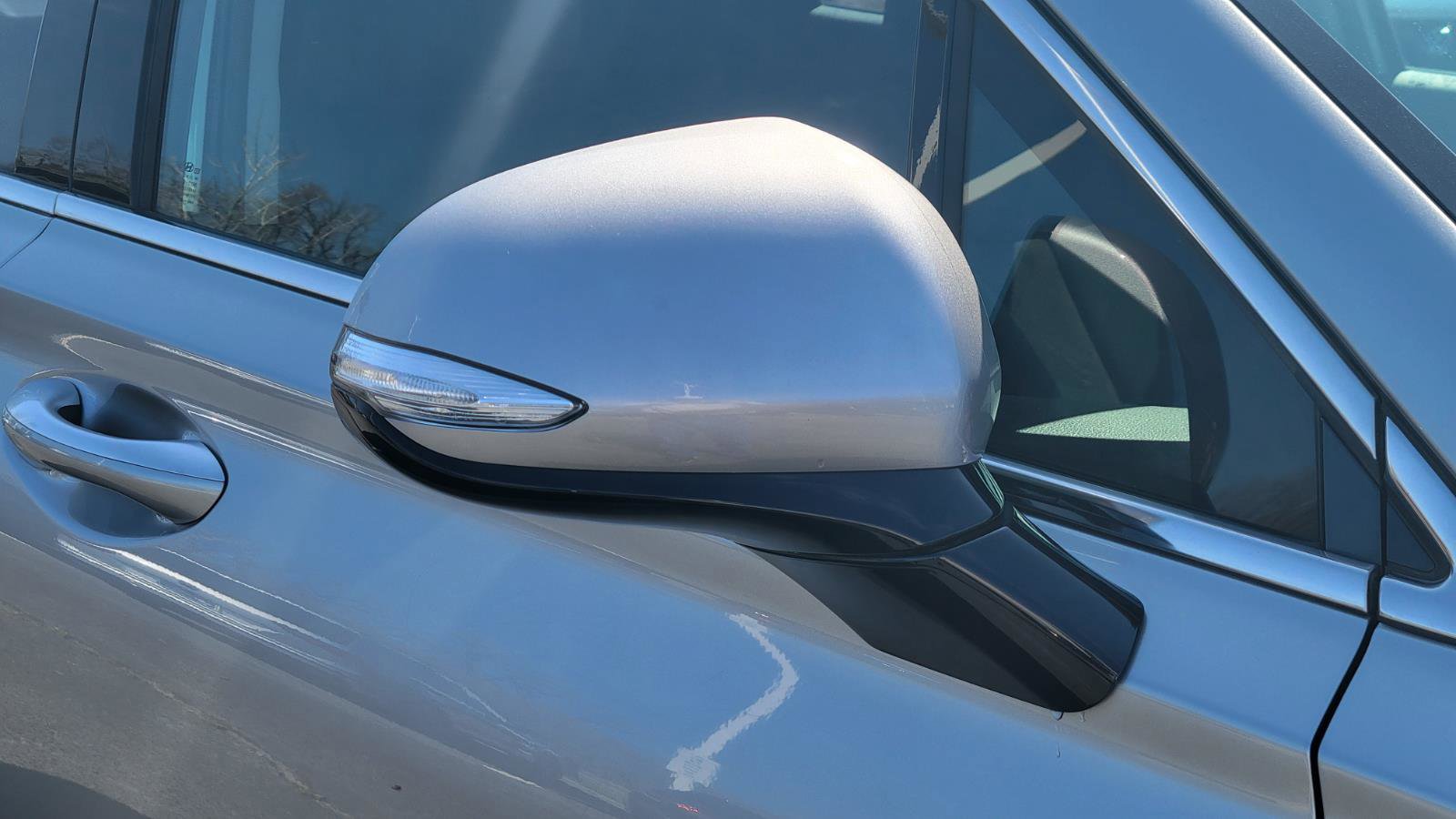 Used 2023 Hyundai Santa Fe SEL image 9