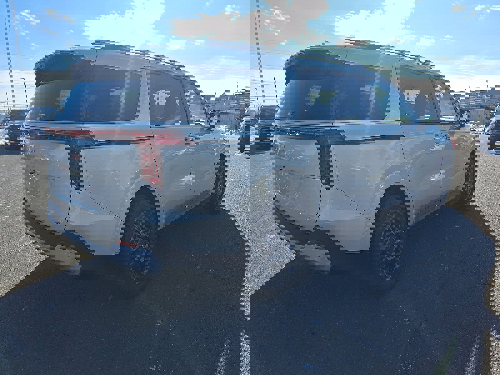 New 2026 Kia Carnival EX image 3