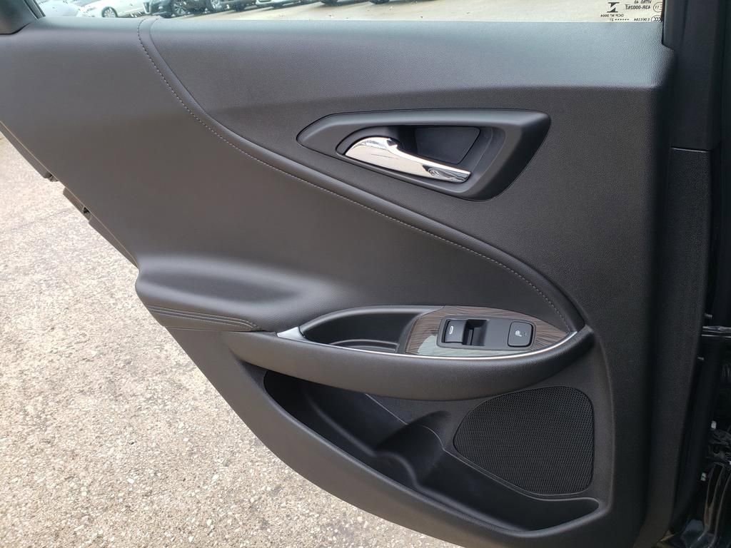 Used 2022 Chevrolet Malibu Premier FWD image 16