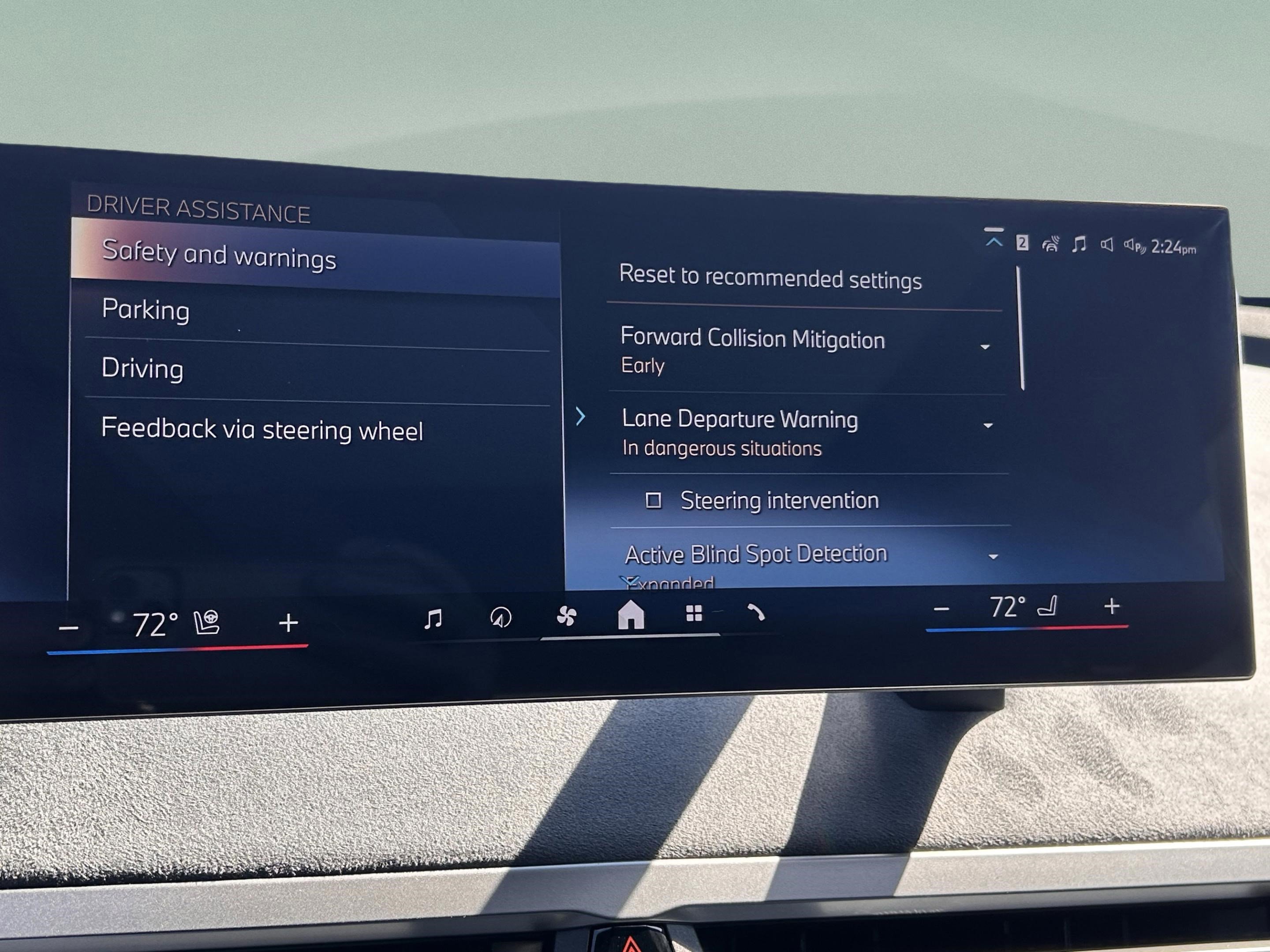 Used 2026 BMW iX xDrive60 w/ M Sport Package image 20