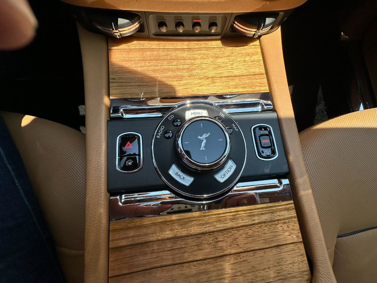Used 2014 Rolls-Royce Ghost RWD image 27