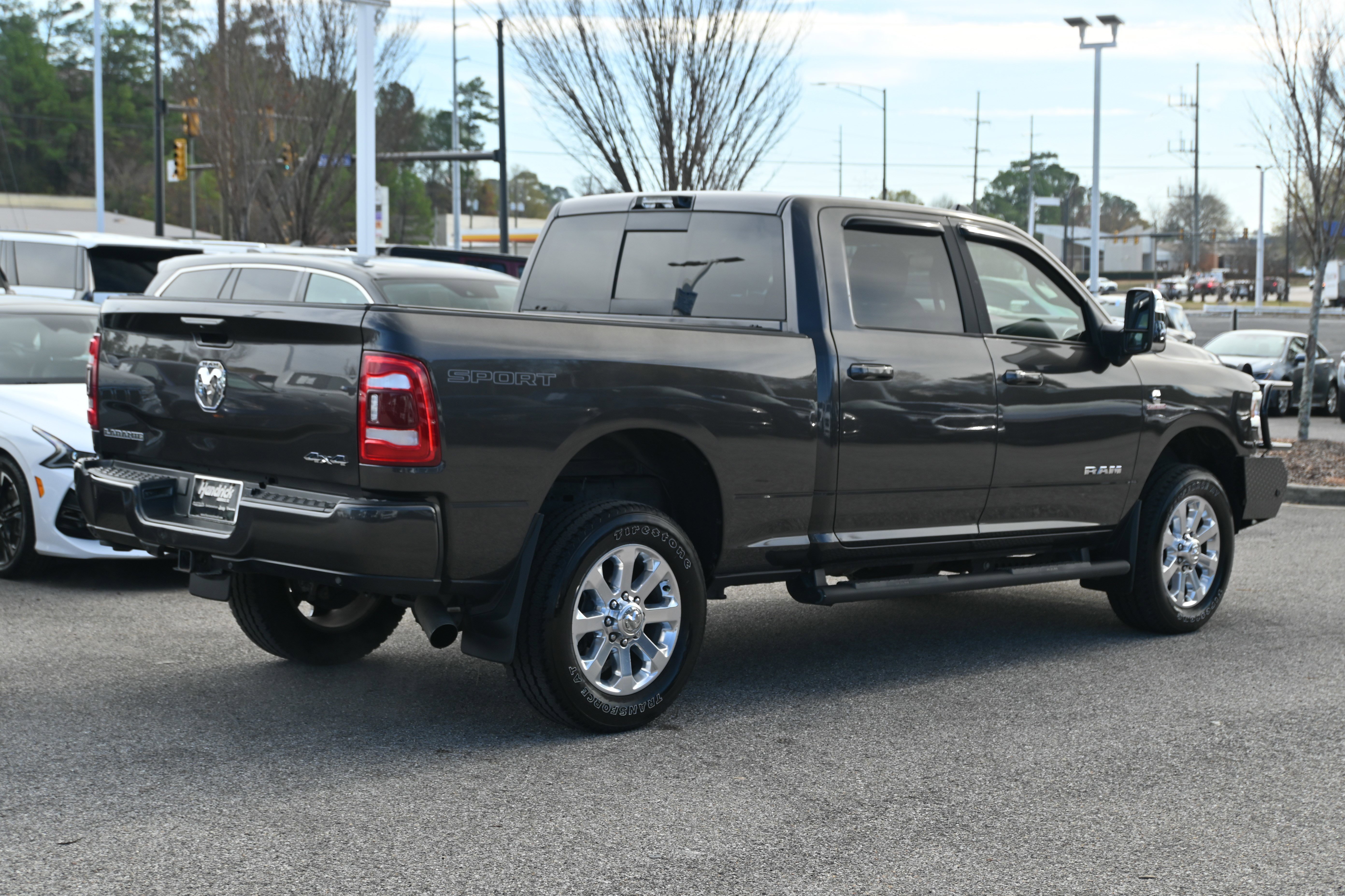 Used 2024 RAM 2500 Laramie w/ Sport Appearance Package image 16