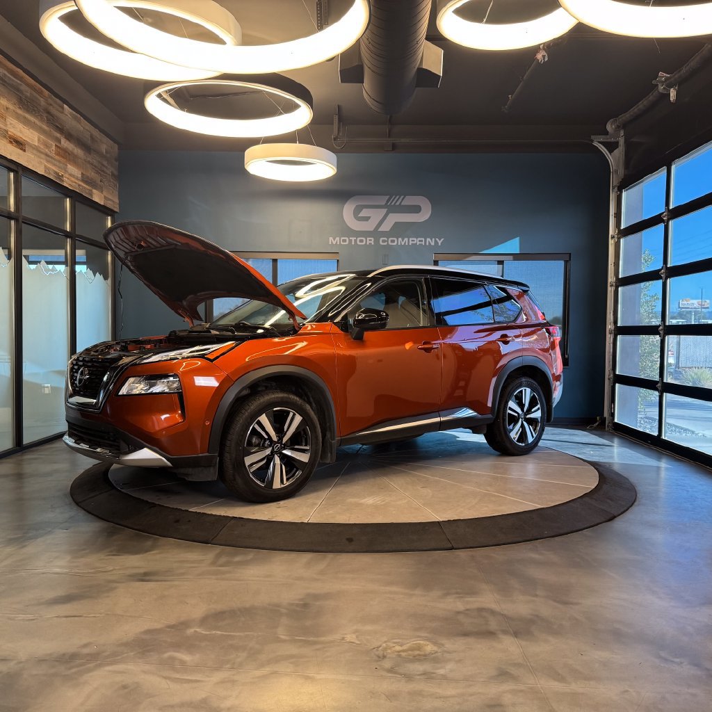 Used 2022 Nissan Rogue Platinum w/ Head-Up Display Package AWD/4WD image 25