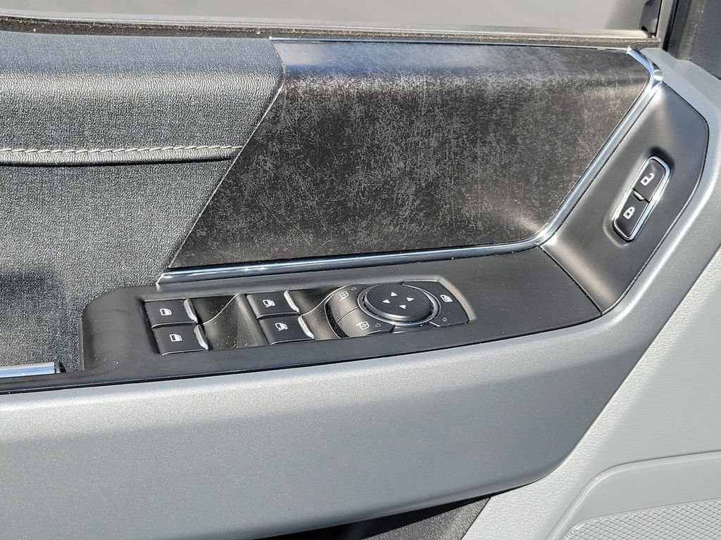 Used 2023 Ford F150 Lightning XLT AWD/4WD image 16