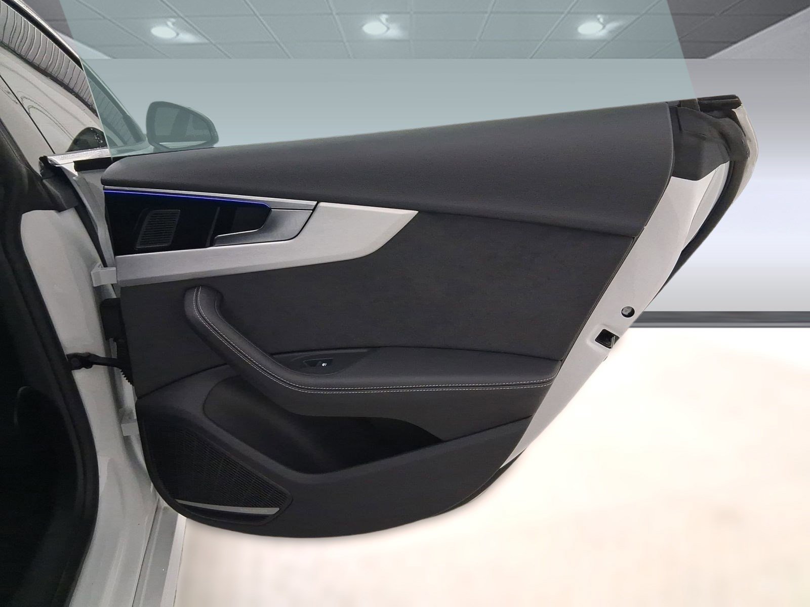 Used 2022 Audi A5 2.0T Prestige w/ S Line Interior Package image 34