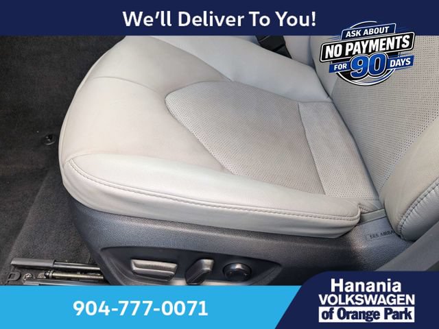 Used 2024 Toyota Camry XSE FWD image 19