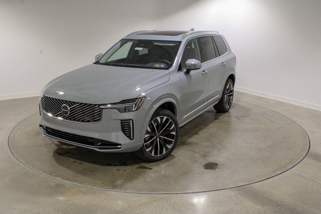 New 2026 Volvo XC90 B6 Plus w/ Protection Package