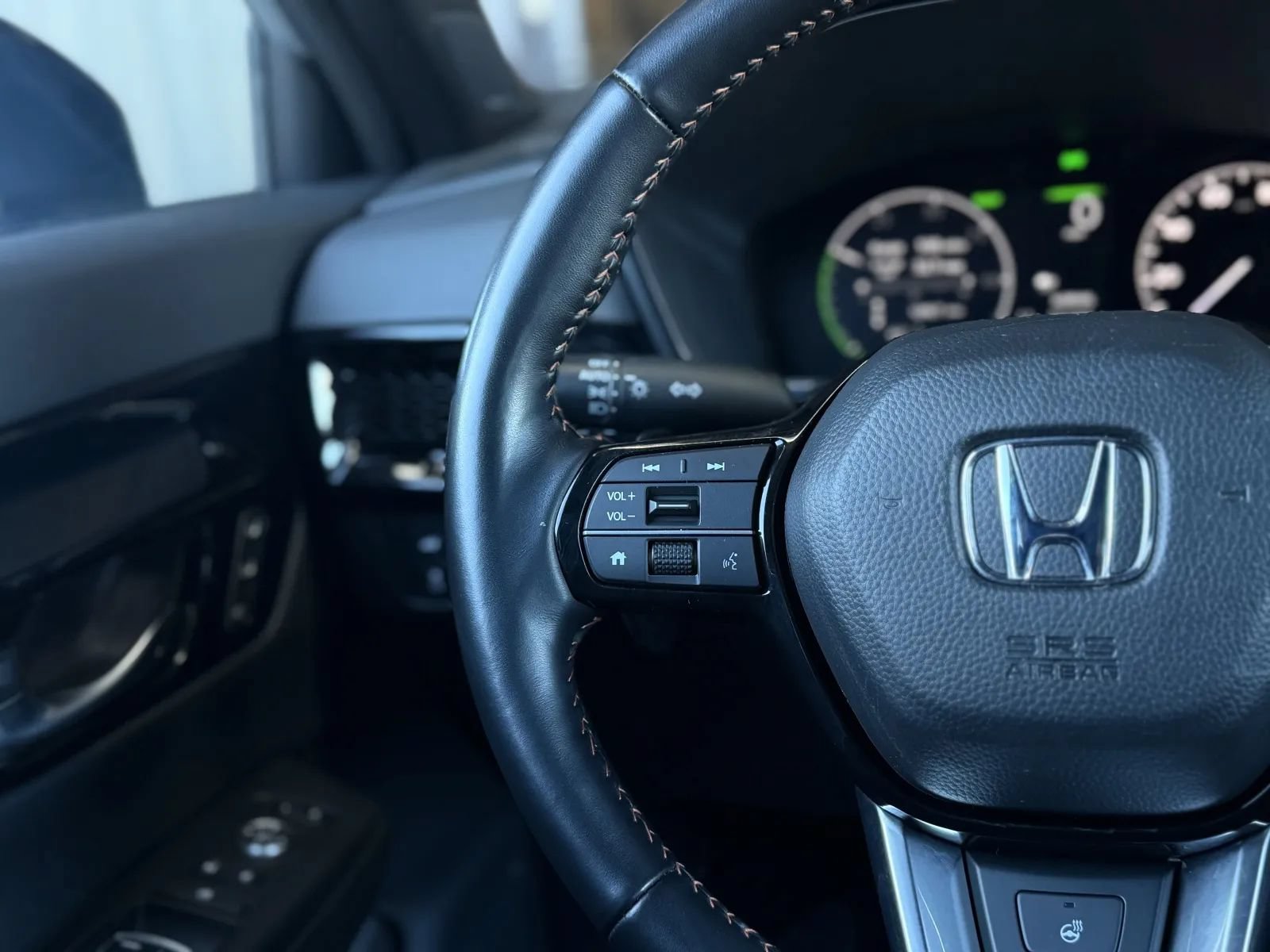 Used 2025 Honda CR-V Sport Touring image 22