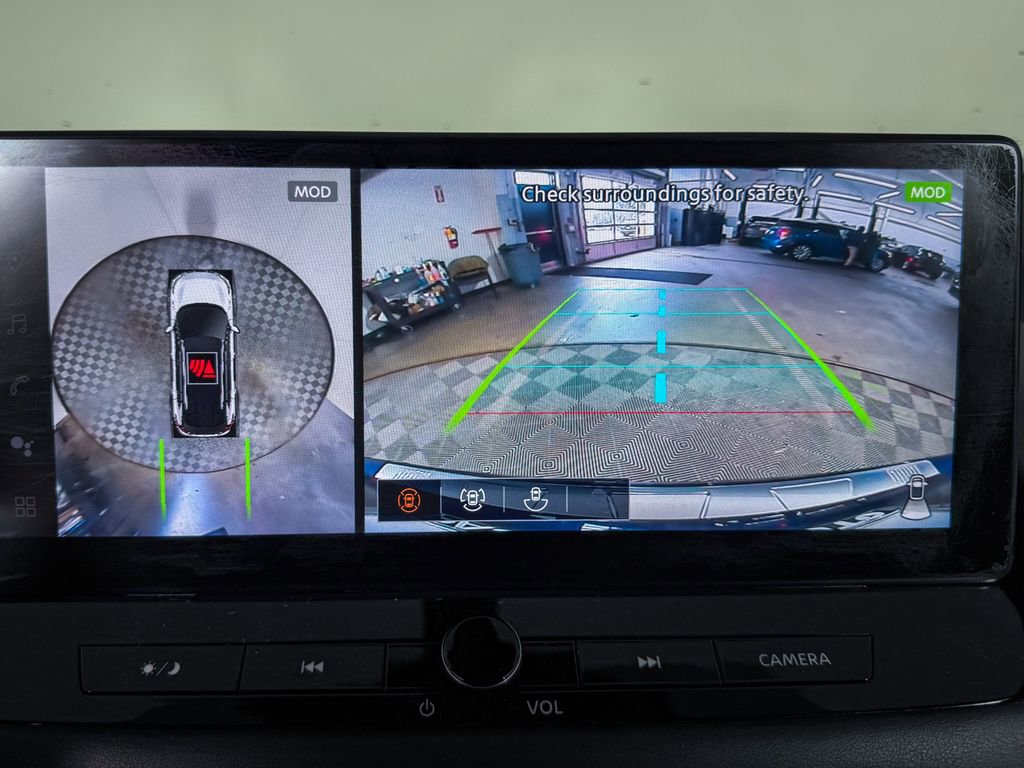 Certified 2024 Nissan Rogue SL image 18