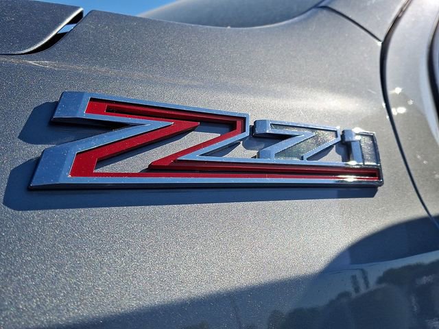 Used 2025 Chevrolet Suburban Z71 AWD/4WD image 33